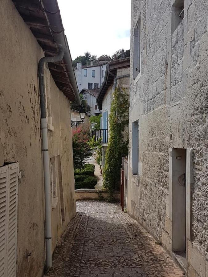 Villa Aubaterra Aubeterre-sur-Dronne Exterior foto